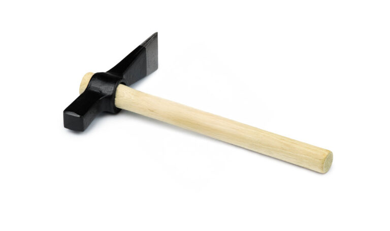 2033Młotek murarski